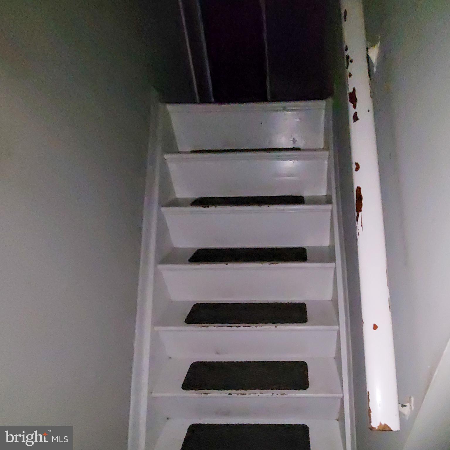 672 Yorkshire Drive Edgewood, MD 21040 - Photo 10 of 35 a view of walk in closet with empty racks