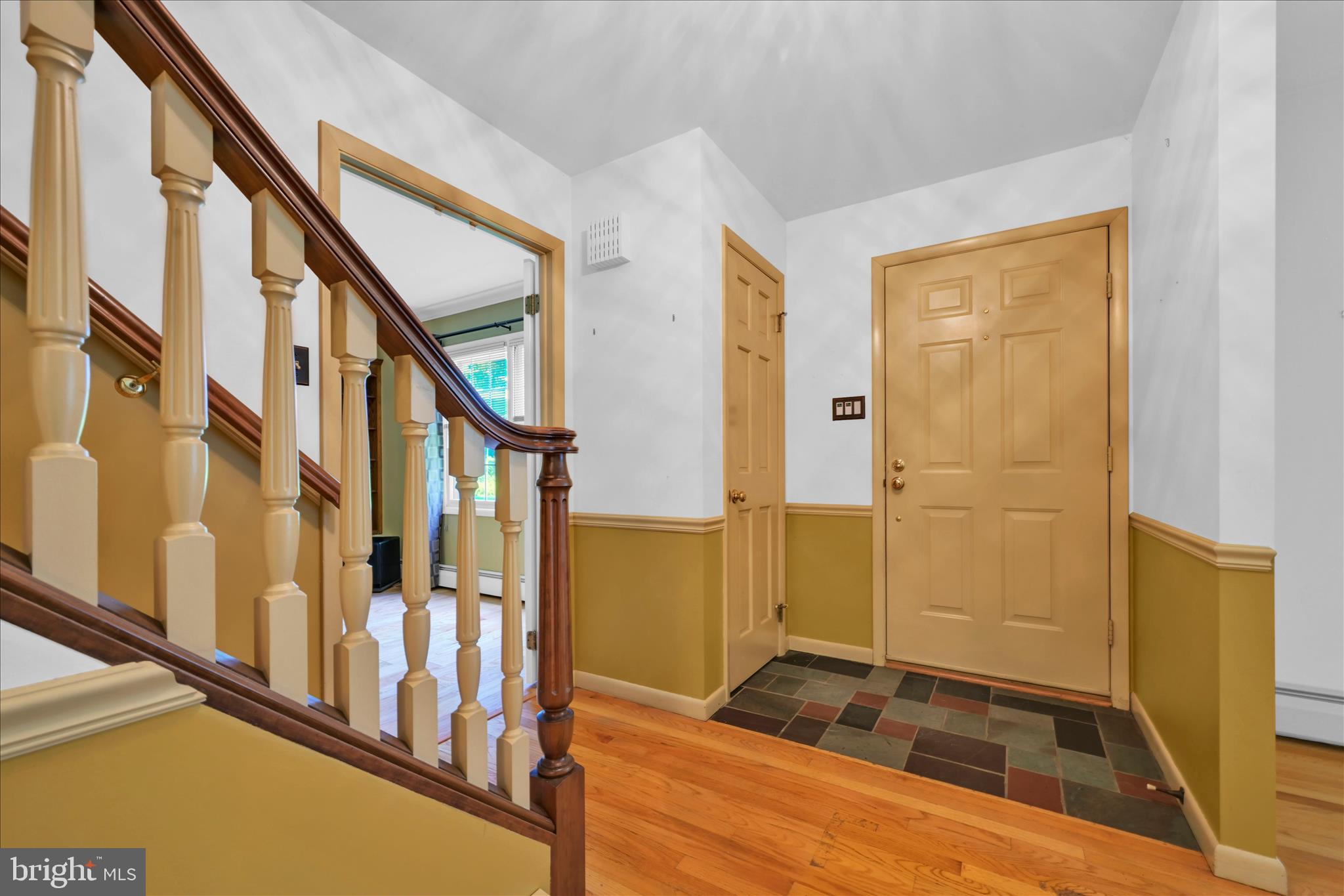 50 Timber Road Pottsville, PA 17901 - Photo 14 of 49 Foyer
