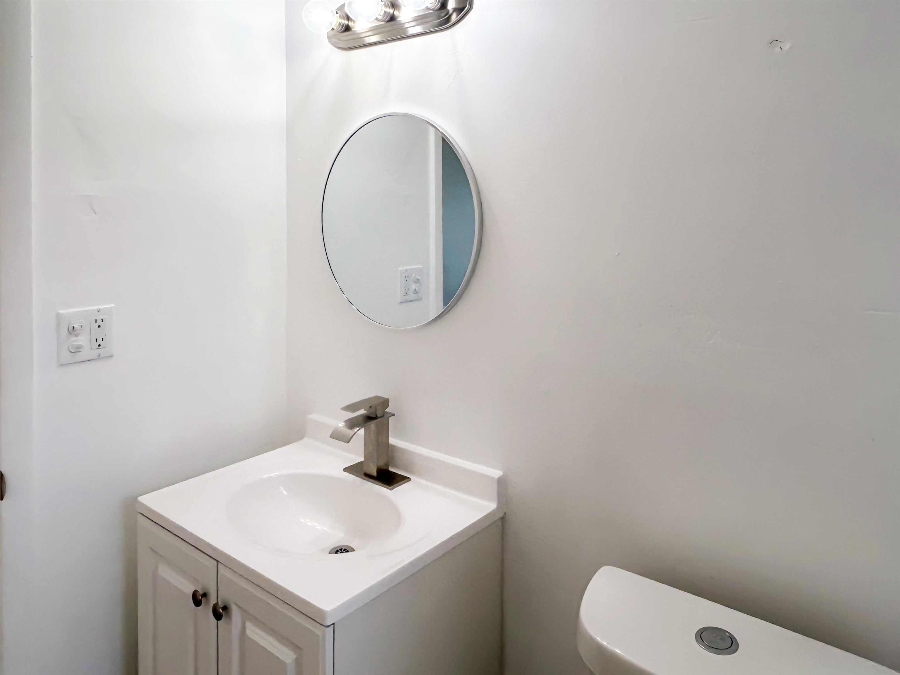 5501 Western Road Flint, MI 48506 - Photo 11 of 14 Gallery Image 11