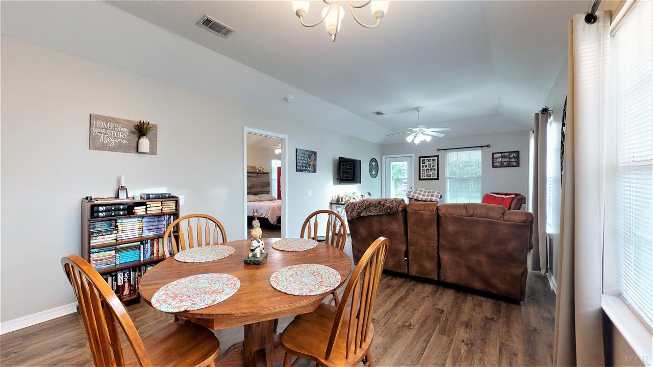 2325 Bur Oak Drive Cantonment, FL 32533 - Photo 14 of 21