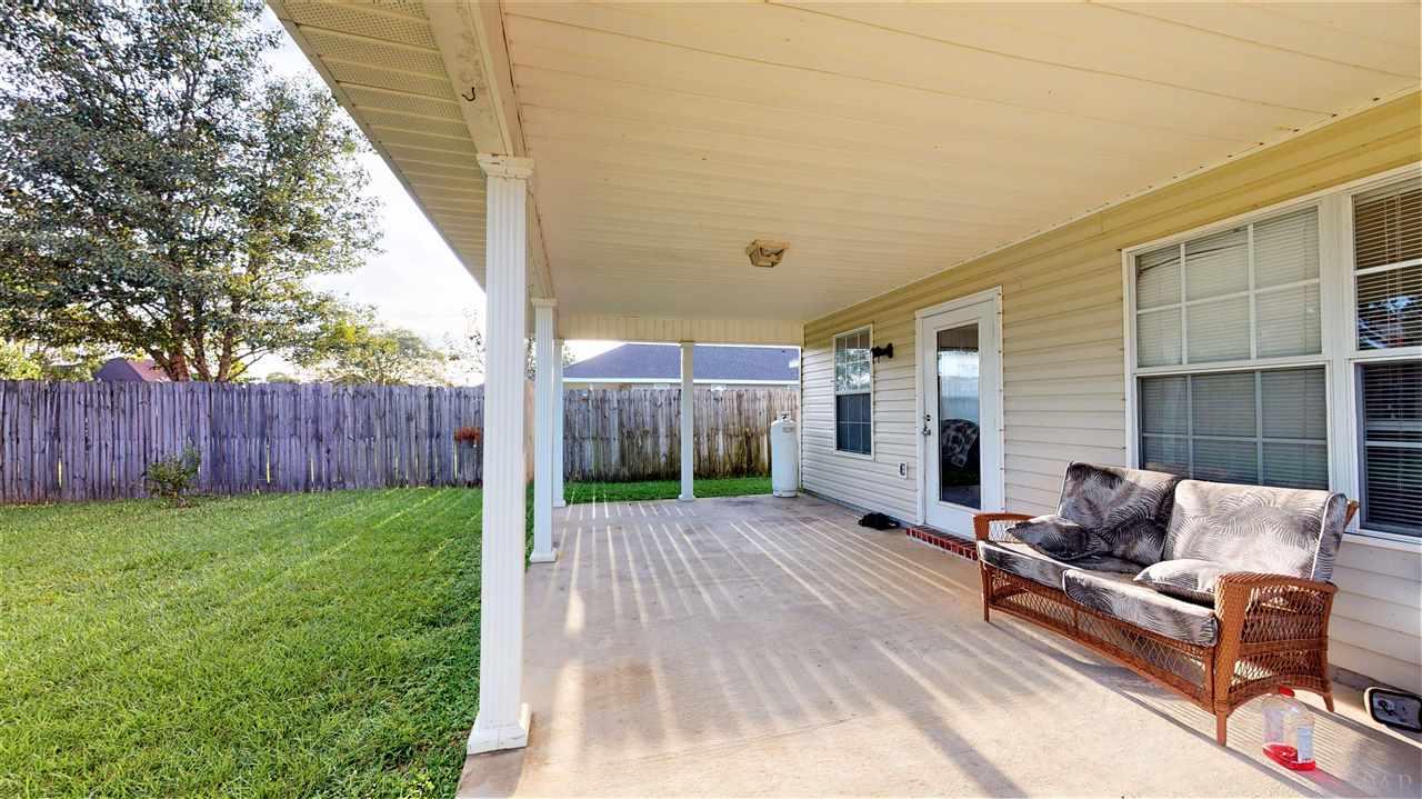2325 Bur Oak Drive Cantonment, FL 32533 - Photo 5 of 21
