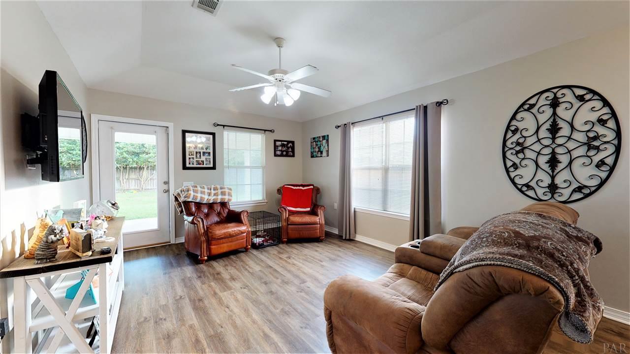 2325 Bur Oak Drive Cantonment, FL 32533 - Photo 7 of 21