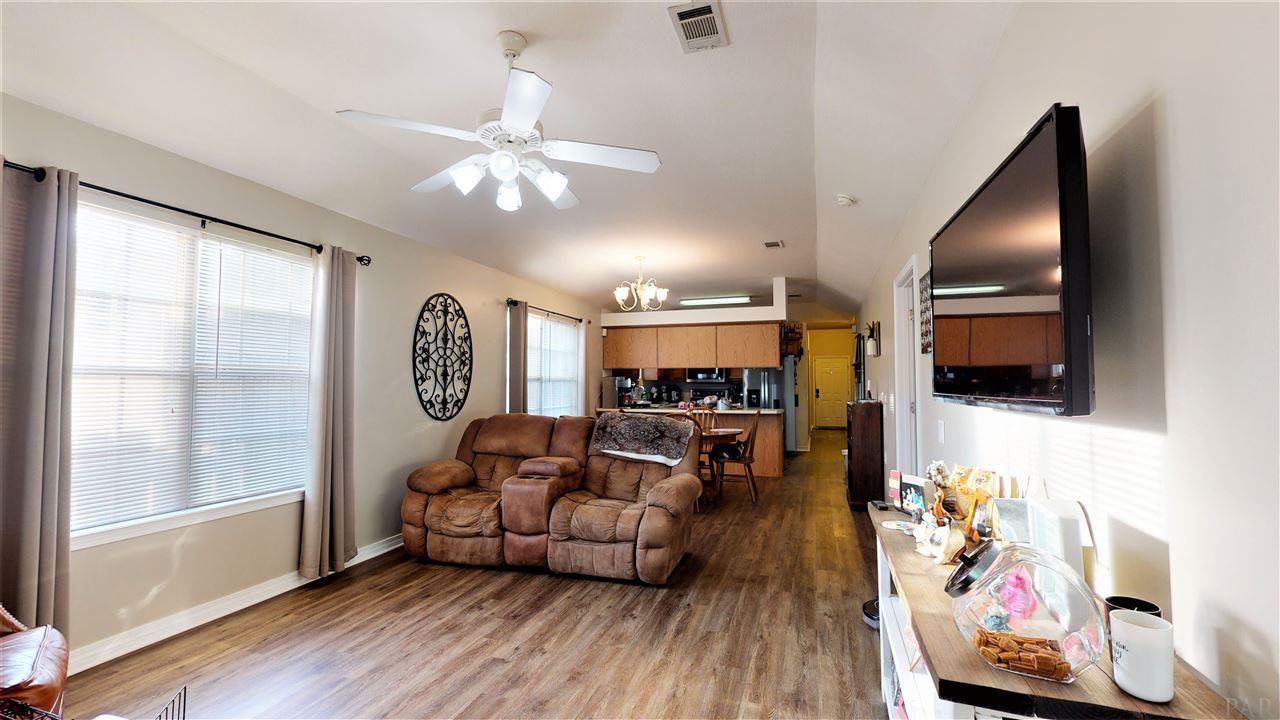 2325 Bur Oak Drive Cantonment, FL 32533 - Photo 8 of 21