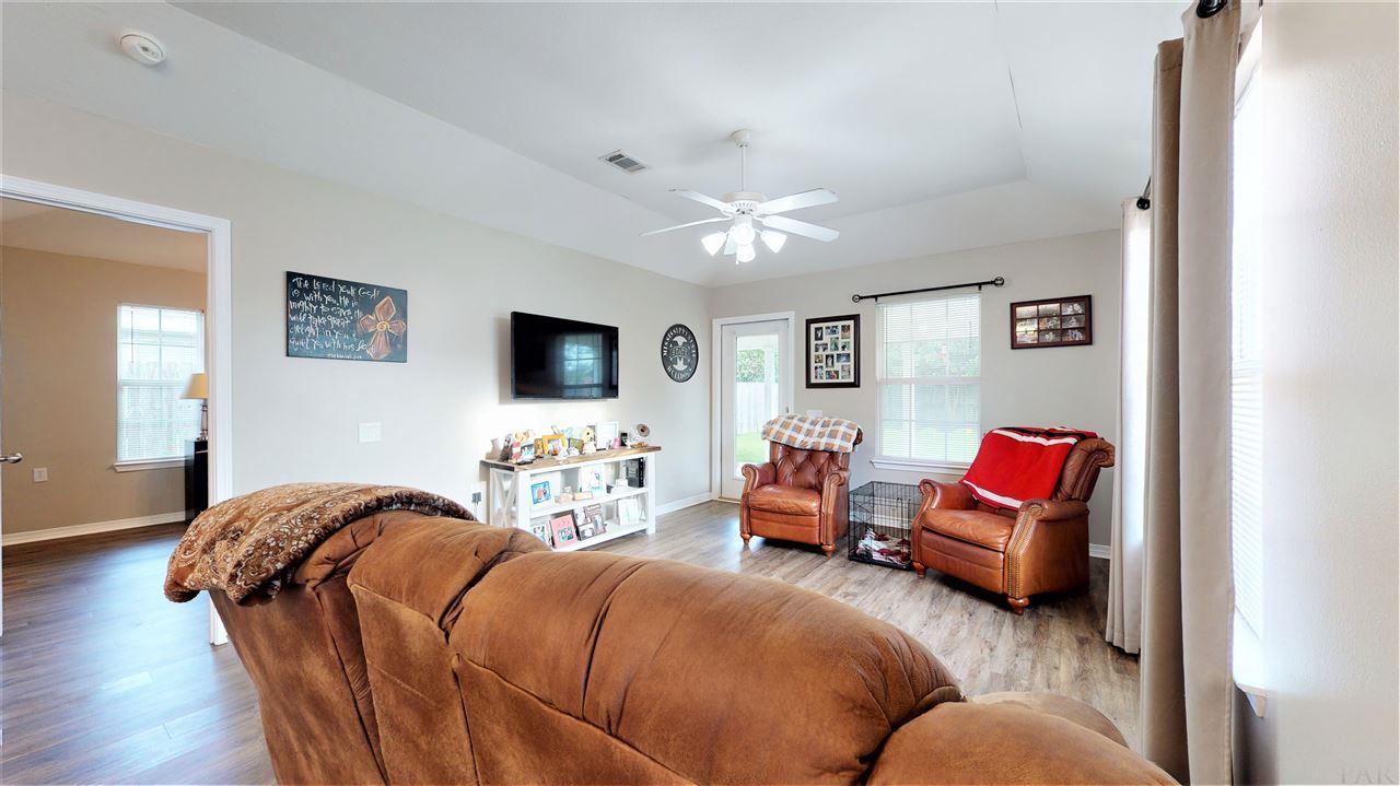 2325 Bur Oak Drive Cantonment, FL 32533 - Photo 10 of 21