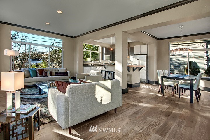 1324 North 100th Street Seattle, WA 98133 - Photo 2 of 20