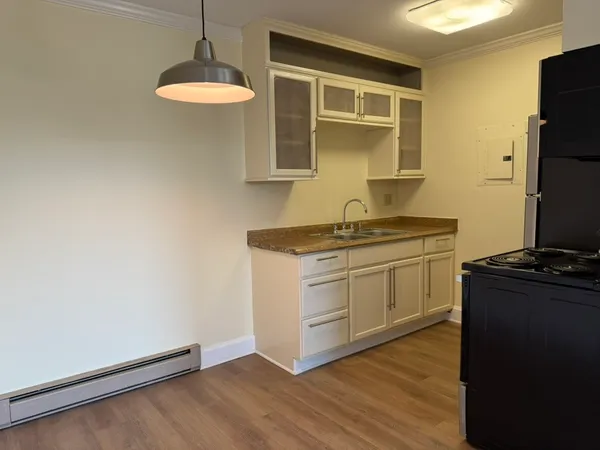 $1,250 | 3600 Hillsboro Pike, Unit E 9, Nashville, TN 37215