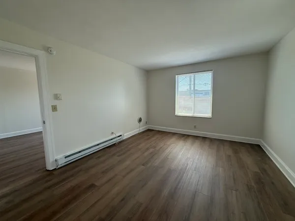 $1,250 | 3600 Hillsboro Pike, Unit E 9, Nashville, TN 37215