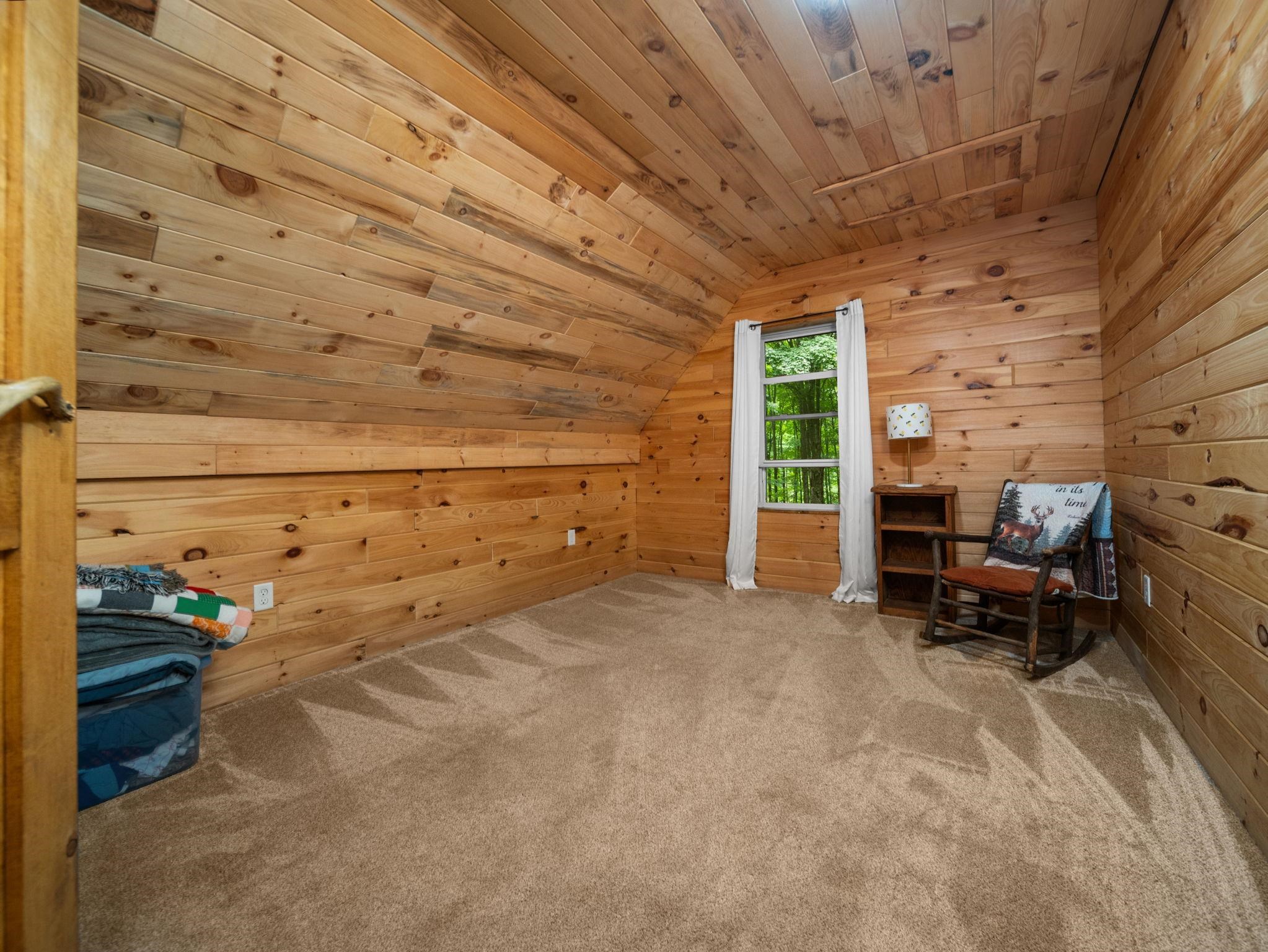 2216 West 16 Road Mesick, MI 49668 - Photo 17 of 48 1949899-ac3291b5-a42c-4886-b205-fee40e54844c.JPG