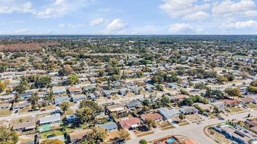 1507 Coppertree Drive Tarpon Springs, FL 34689 - Photo 33 of 38