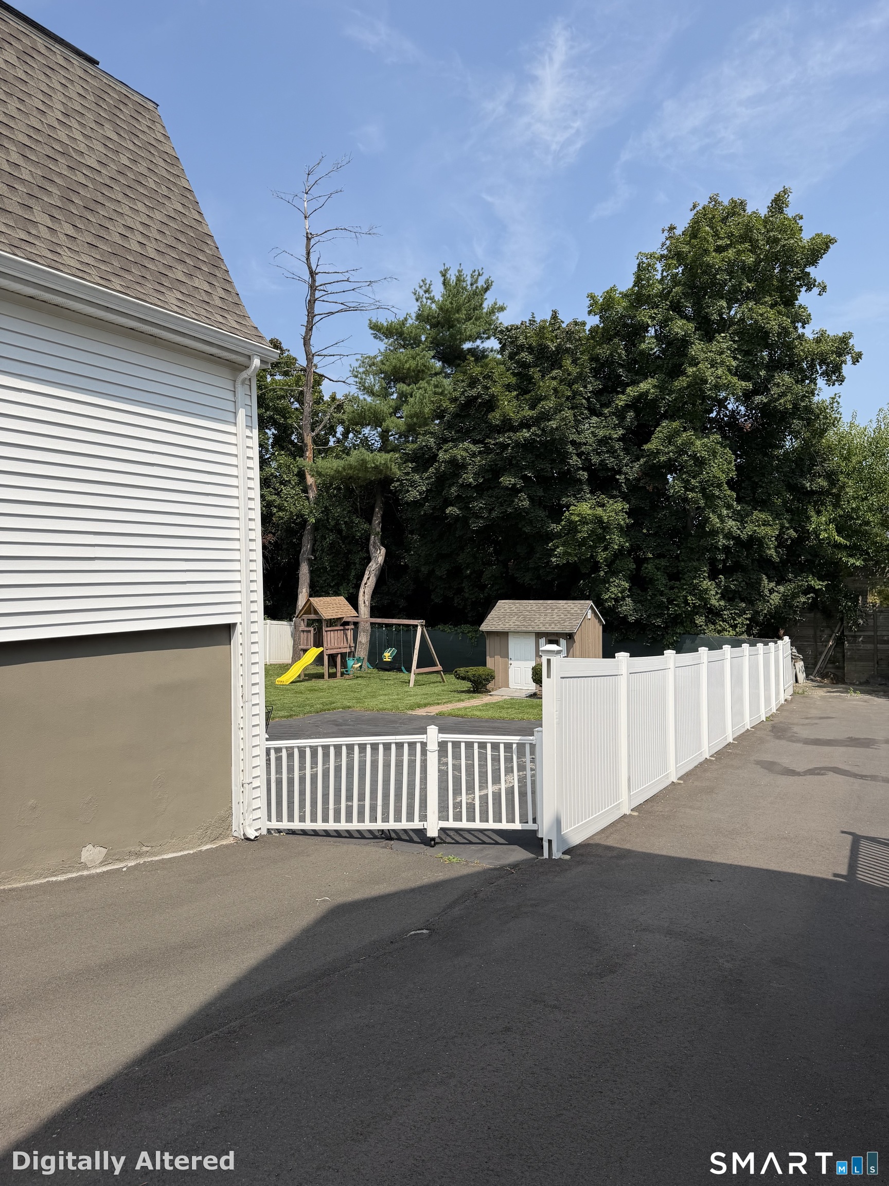154 Overbrook Road West Hartford, CT 06107 - Photo 10 of 40 Gallery Image 10