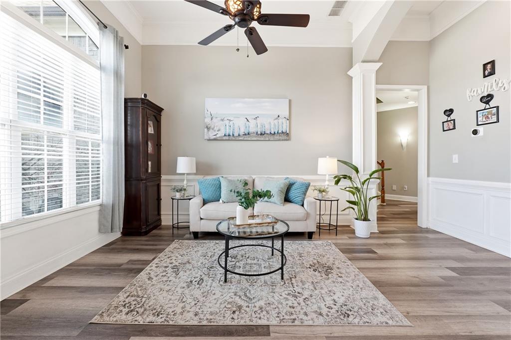 14 Isabella Court Cartersville, GA 30121 - Photo 6 of 33 a living room with furniture rug and window
