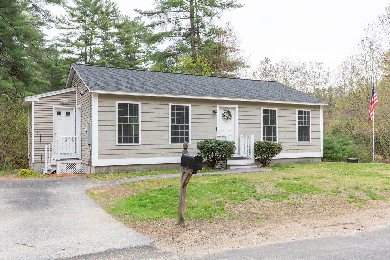 815 Bachelder Road Pembroke, NH 03275 - Photo 2 of 50