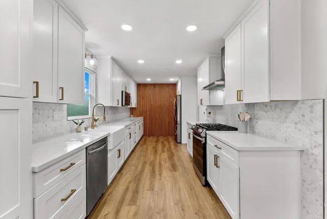 $1,499,000 | 4055 Mt Albertine Avenue, San Diego, CA 92111