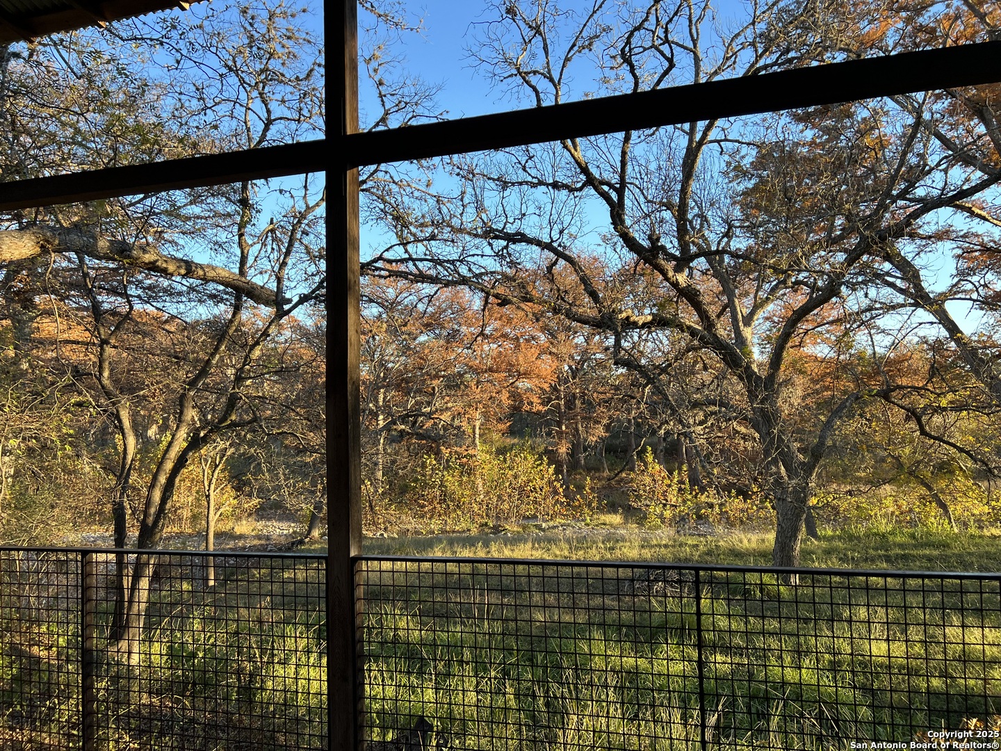 412 Lebouf Road Utopia, TX 78884 - Photo 35 of 42 a view of swimming pool from a balcony
