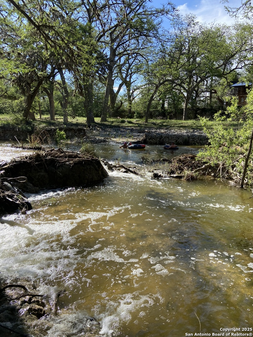 412 Lebouf Road Utopia, TX 78884 - Photo 36 of 42 a view of swimming pool with a yard