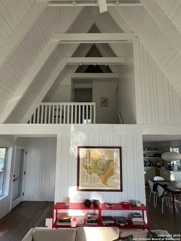 $985,000 | 412 Lebouf Road, Utopia, TX 78884