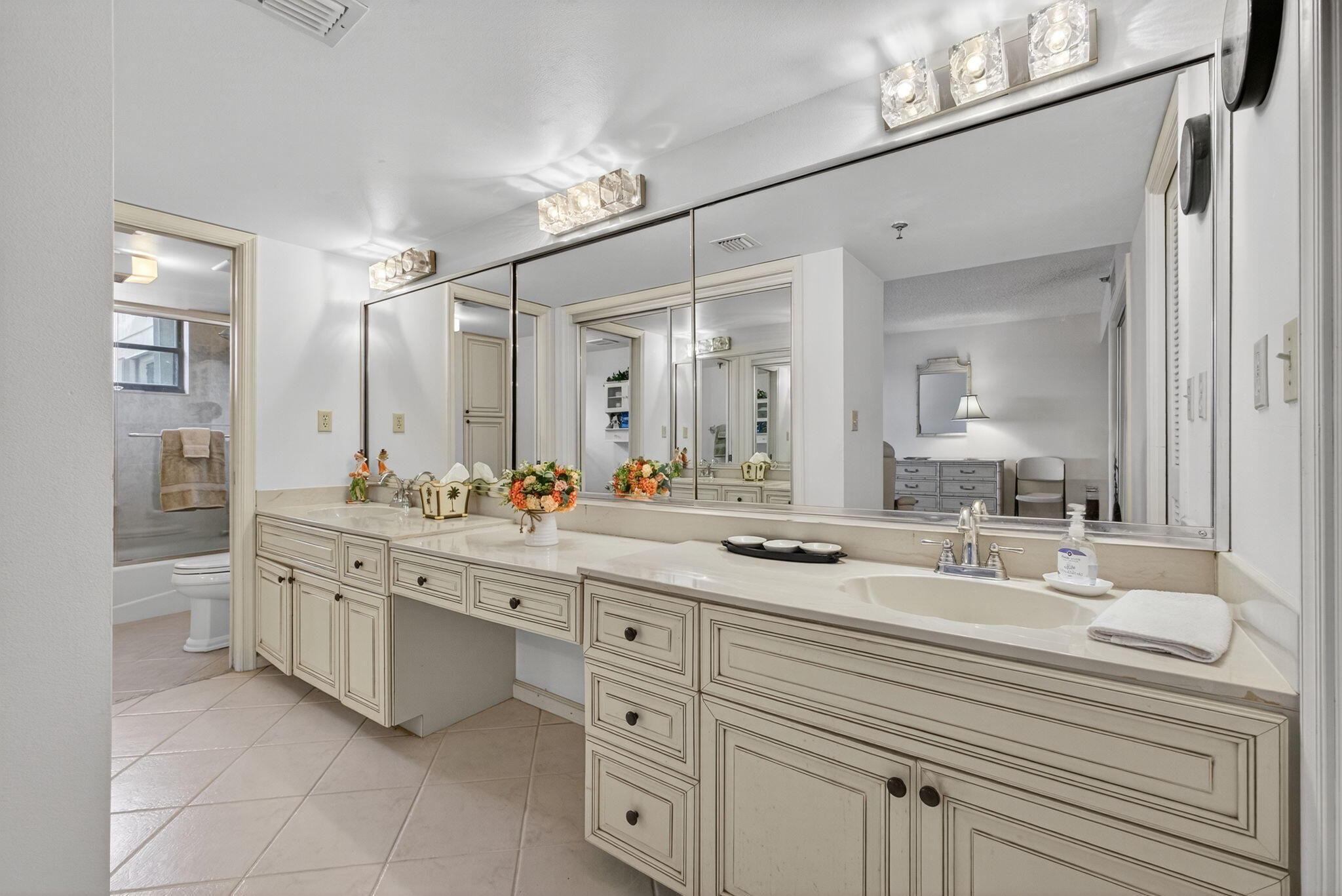 372 Golfview Road, Unit 403 North Palm Beach, FL 33408 - Photo 43 of 79 39-web-or-mls-061_5D1A8492