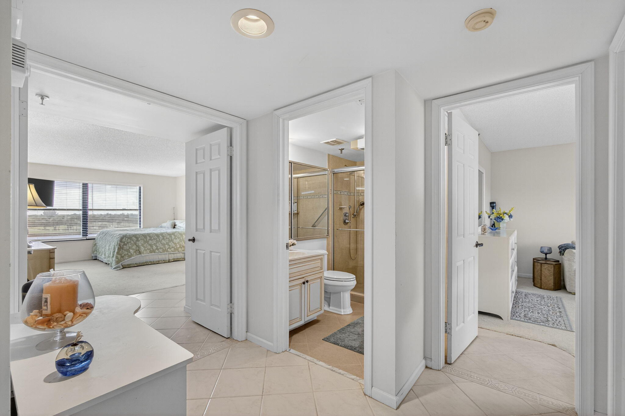 372 Golfview Road, Unit 403 North Palm Beach, FL 33408 - Photo 51 of 79 48-web-or-mls-032_5D1A8342