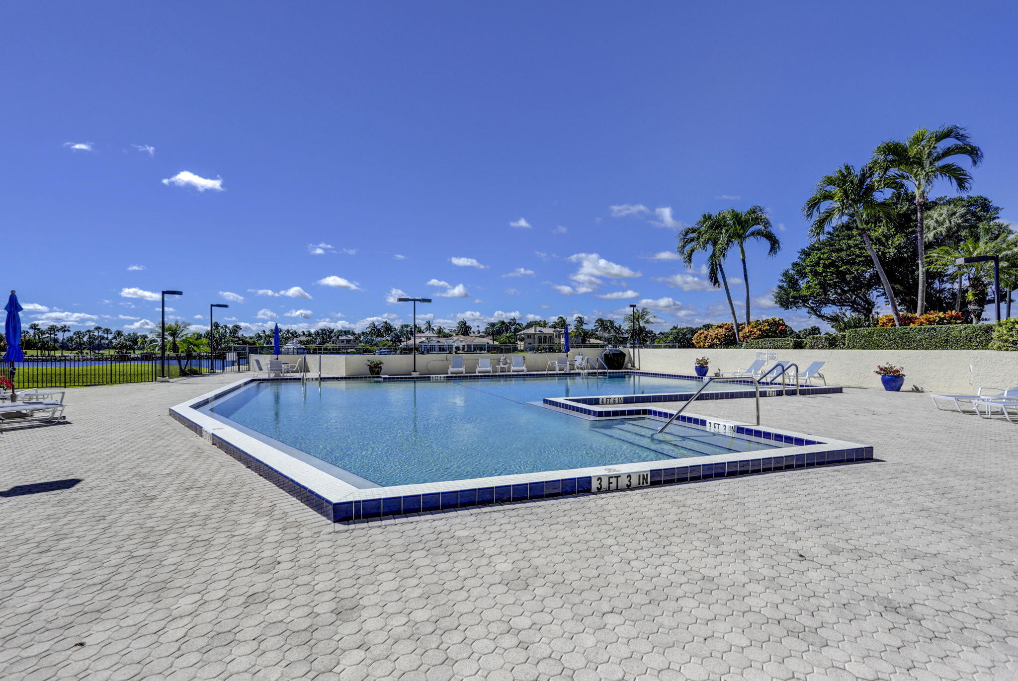 372 Golfview Road, Unit 403 North Palm Beach, FL 33408 - Photo 55 of 79 55-web-or-mls-54__20a7910_3_4_5_6