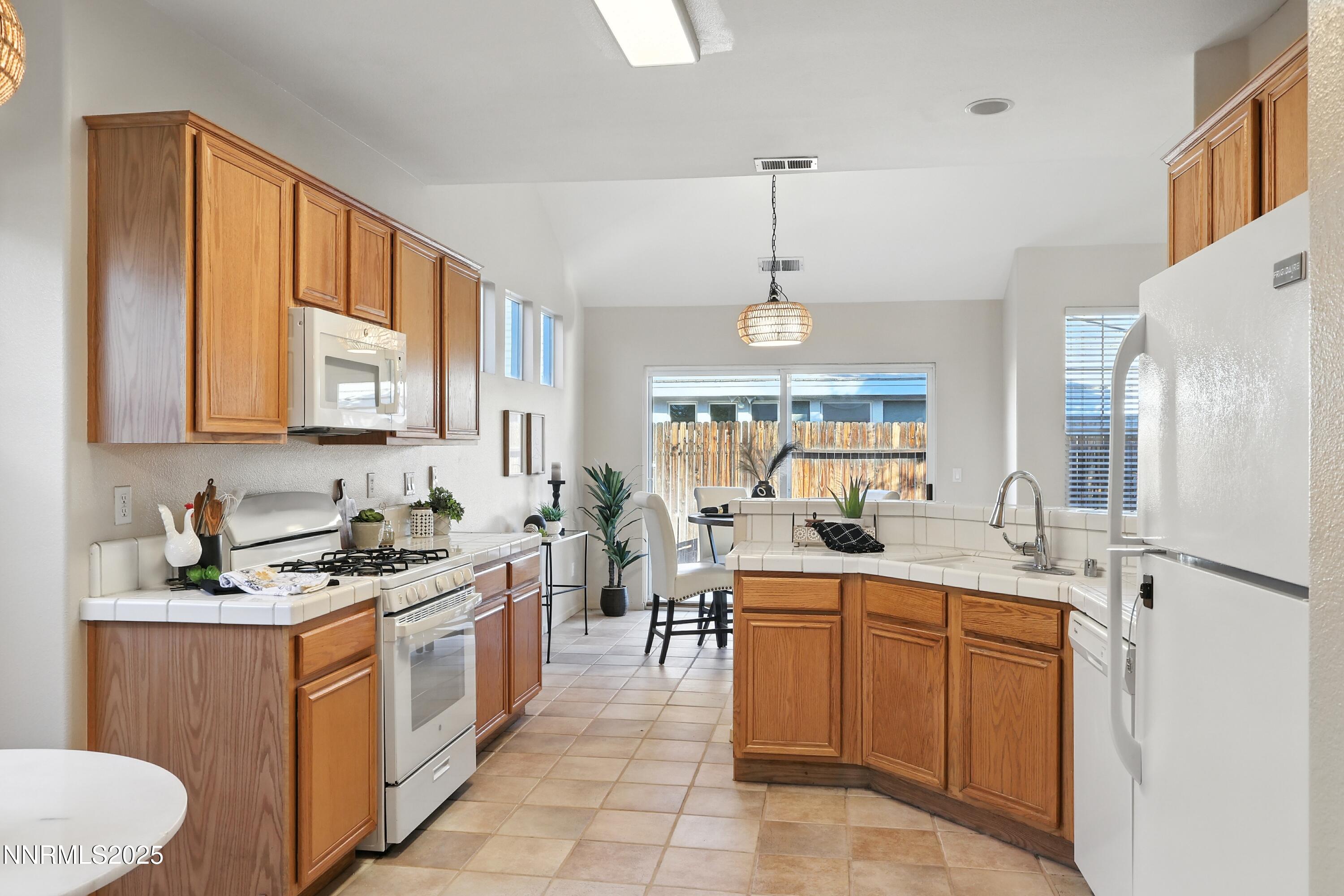 9618 Truckee Meadows Place Reno, NV 89521 - Photo 14 of 36 Kit 2