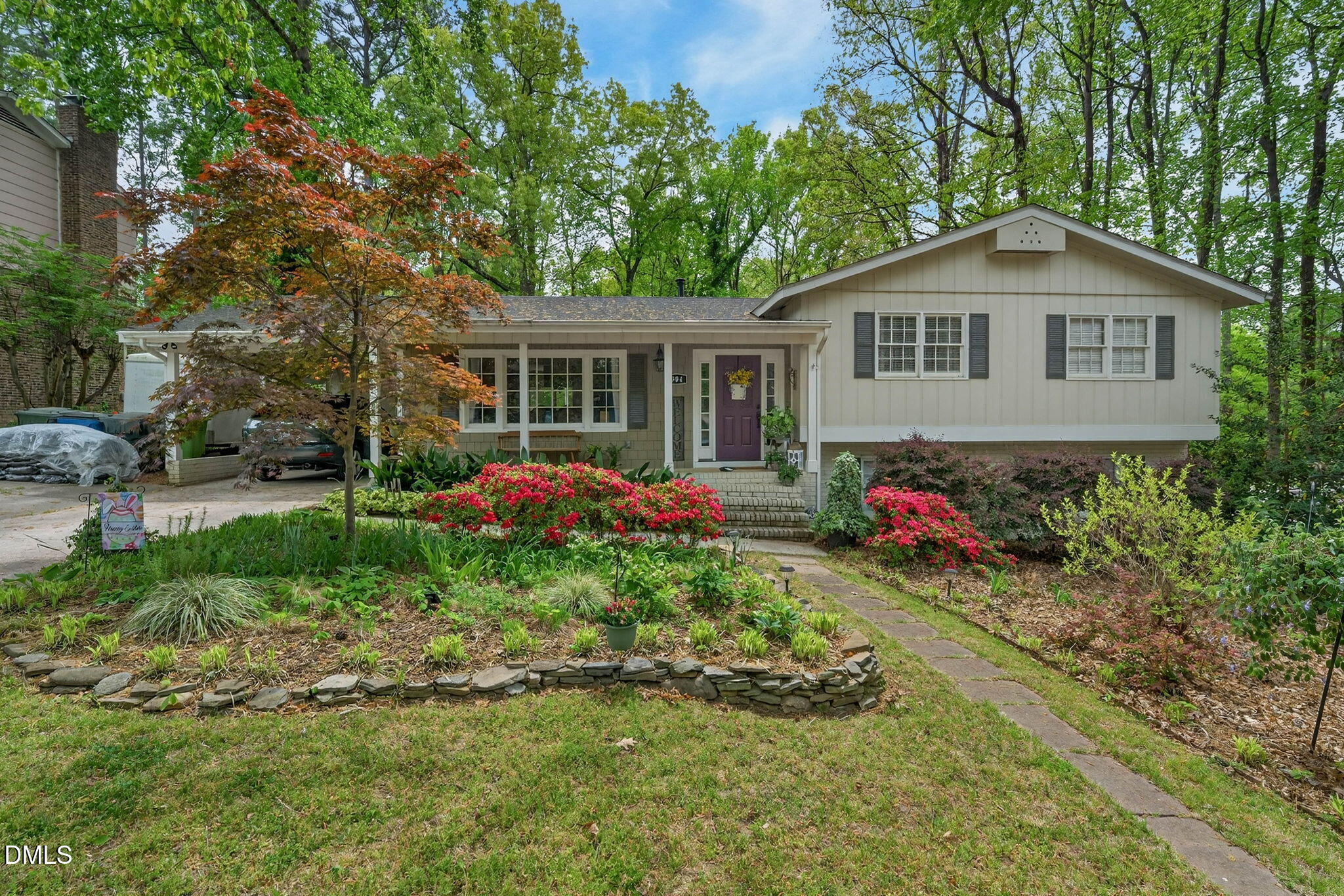 904 Hardimont Road Raleigh, NC 27609 - Photo 1 of 40 1-web-or-mls-904 Hardimont Road -1