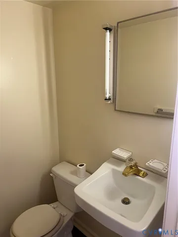 $995 | 3308 Woodlawn Street, Unit B, Hopewell, VA 23860