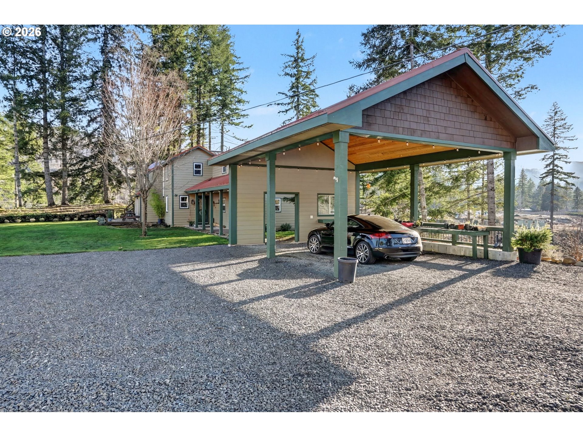 32365 North Fork Road Lyons, OR 97358 - Photo 7 of 48