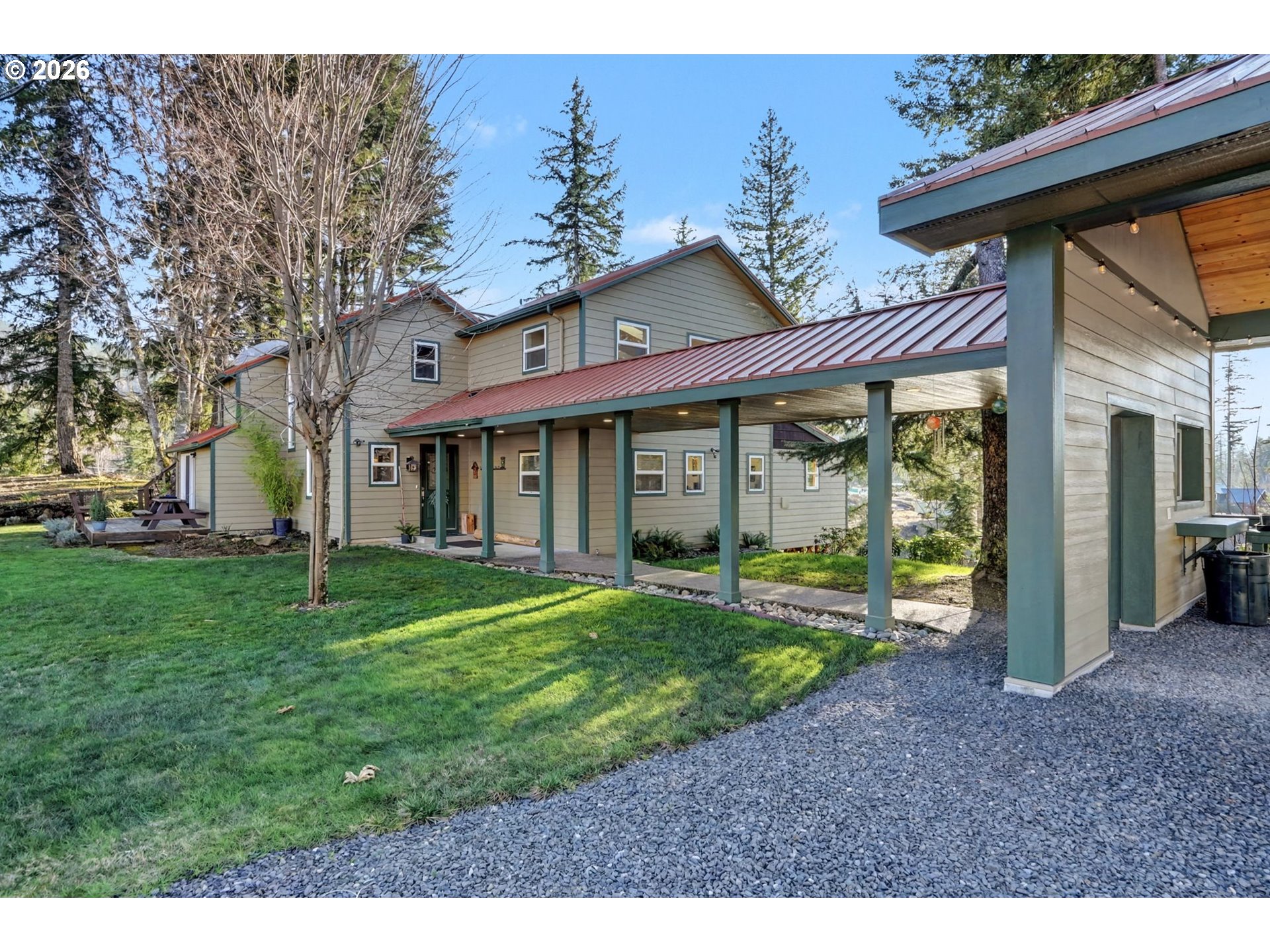 32365 North Fork Road Lyons, OR 97358 - Photo 9 of 48