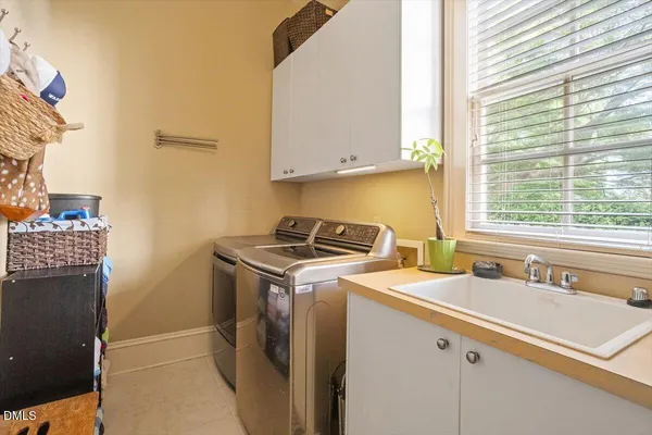 $1,199,900 | 8604 Society Place, Raleigh, NC 27615