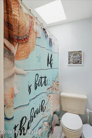 $207,000 | 19 Lake Barnett Drive, Brandon, MS 39047