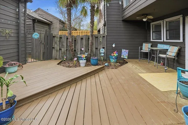 $207,000 | 19 Lake Barnett Drive, Brandon, MS 39047