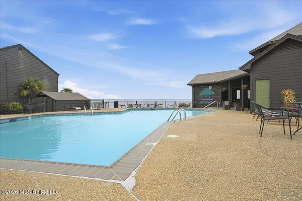 $207,000 | 19 Lake Barnett Drive, Brandon, MS 39047