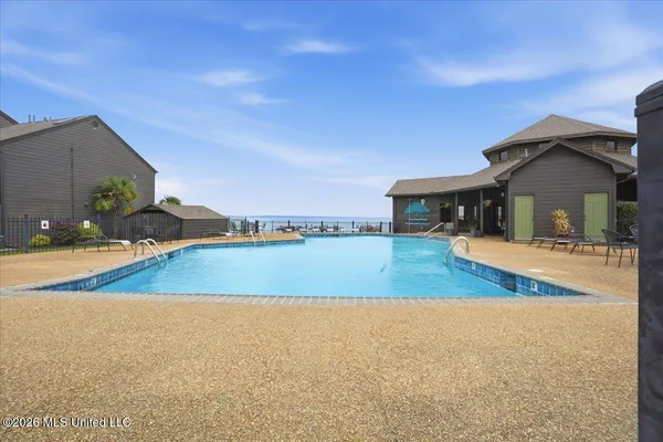 $207,000 | 19 Lake Barnett Drive, Brandon, MS 39047