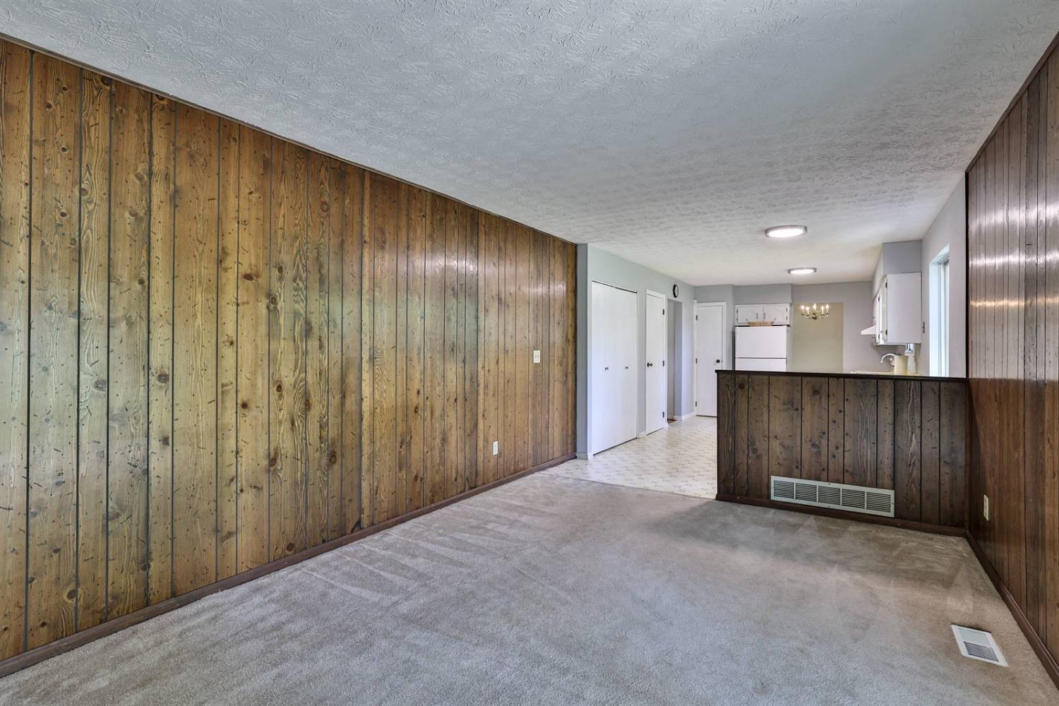 11992 Kenn Road Springdale, OH 45246 - Photo 10 of 46
