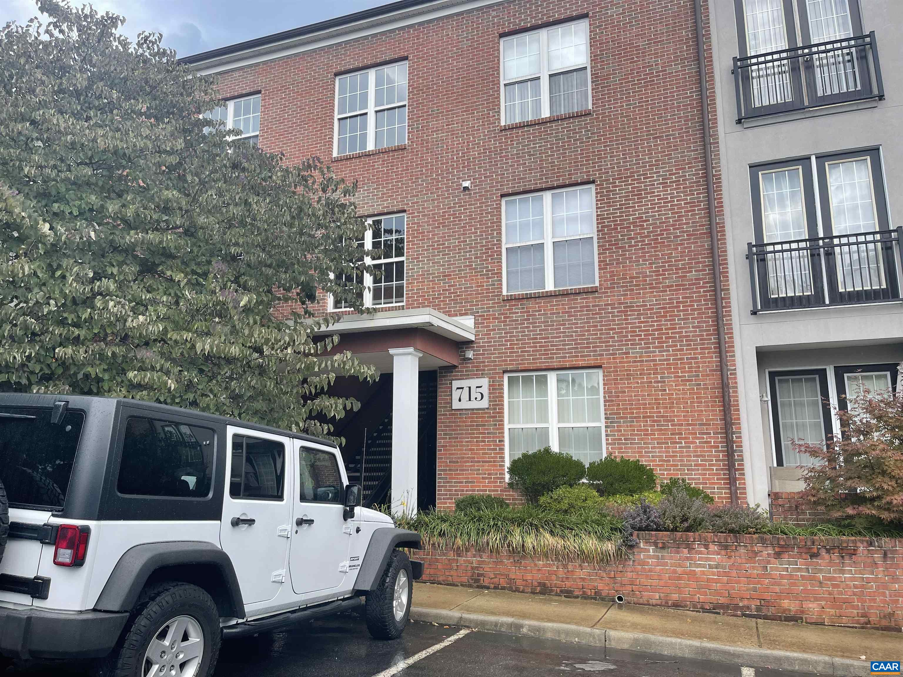 705 Walker Square, Unit 2A Charlottesville, VA 22903 - Photo 1 of 24