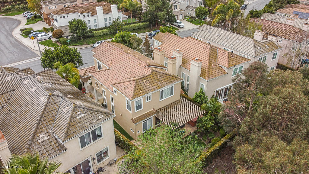 11249 Shadyridge Road Moorpark, CA 93021 - Photo 36 of 48 an aerial view of a house