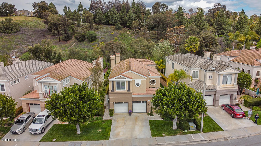 11249 Shadyridge Road Moorpark, CA 93021 - Photo 44 of 48 a aerial view of a brick house next to a yard