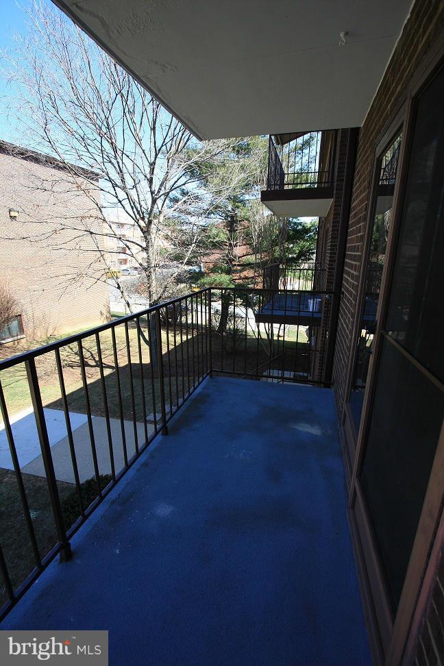 6250 Edsall Road, Unit 304 Alexandria, VA 22312 - Photo 2 of 18 Exterior (Front)