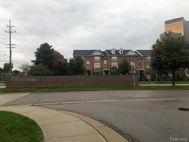 20108 Rodeo Court, Unit 123 Southfield, MI 48075 - Photo 4 of 20 Rodeo - Entrance .jpg