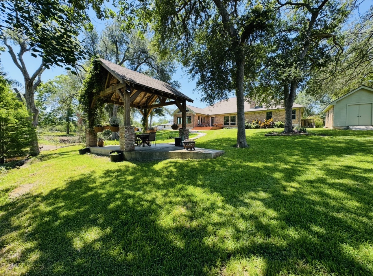 203 East 11th Street Elgin, TX 78621 - Photo 39 of 40