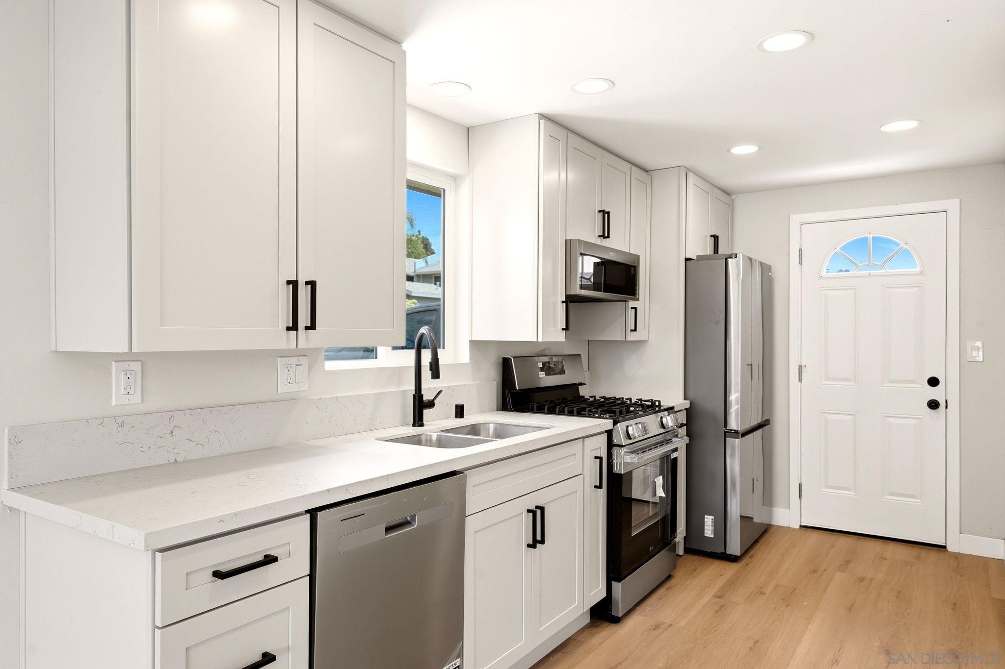 3653 South Barcelona Street Spring Valley, CA 91977 - Photo 12 of 56 Gallery Image 12