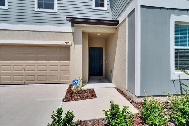 $590,000 | 34780 Rainville Loop, Zephyrhills, FL 33541