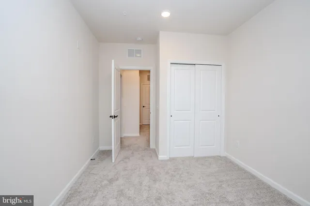 $3,300 | 507 Reading Court, Princeton Junction, NJ 08540