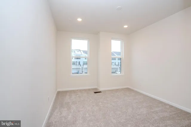 $3,300 | 507 Reading Court, Princeton Junction, NJ 08540