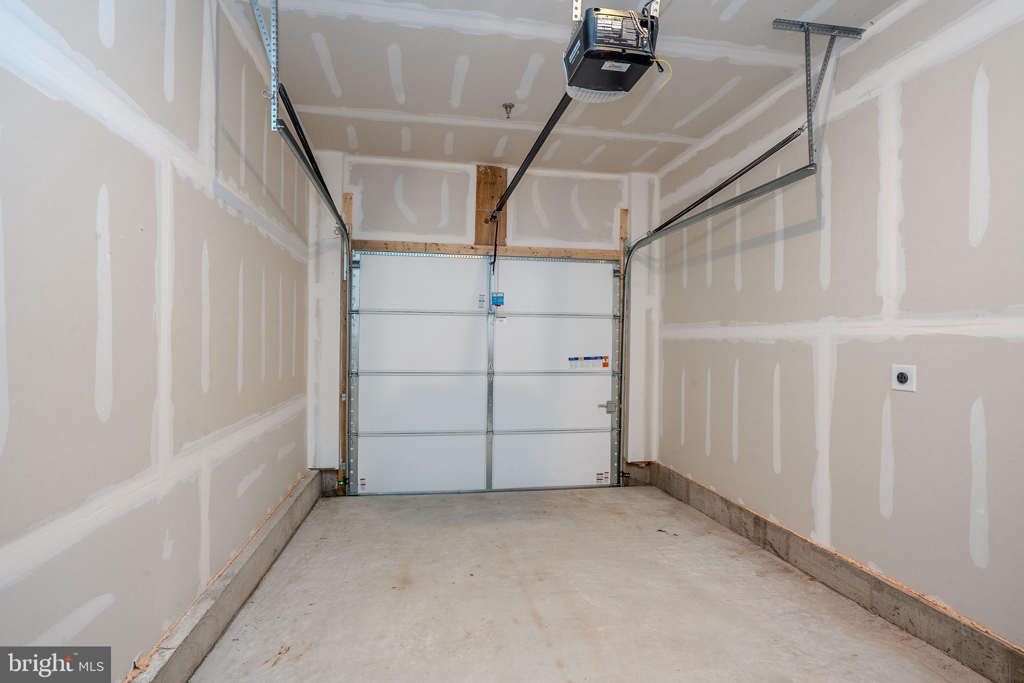 507 Reading Court Princeton Junction, NJ 08540 - Photo 29 of 30