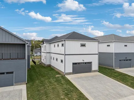 $759,900 | 5826 Robertson Avenue, Nashville, TN 37209