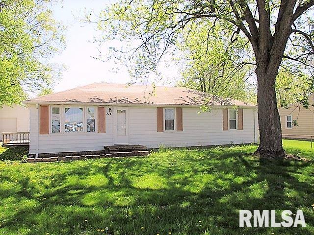 114 Berry Street Washington, IL 61571 - Photo 1 of 14 Gallery Image 1