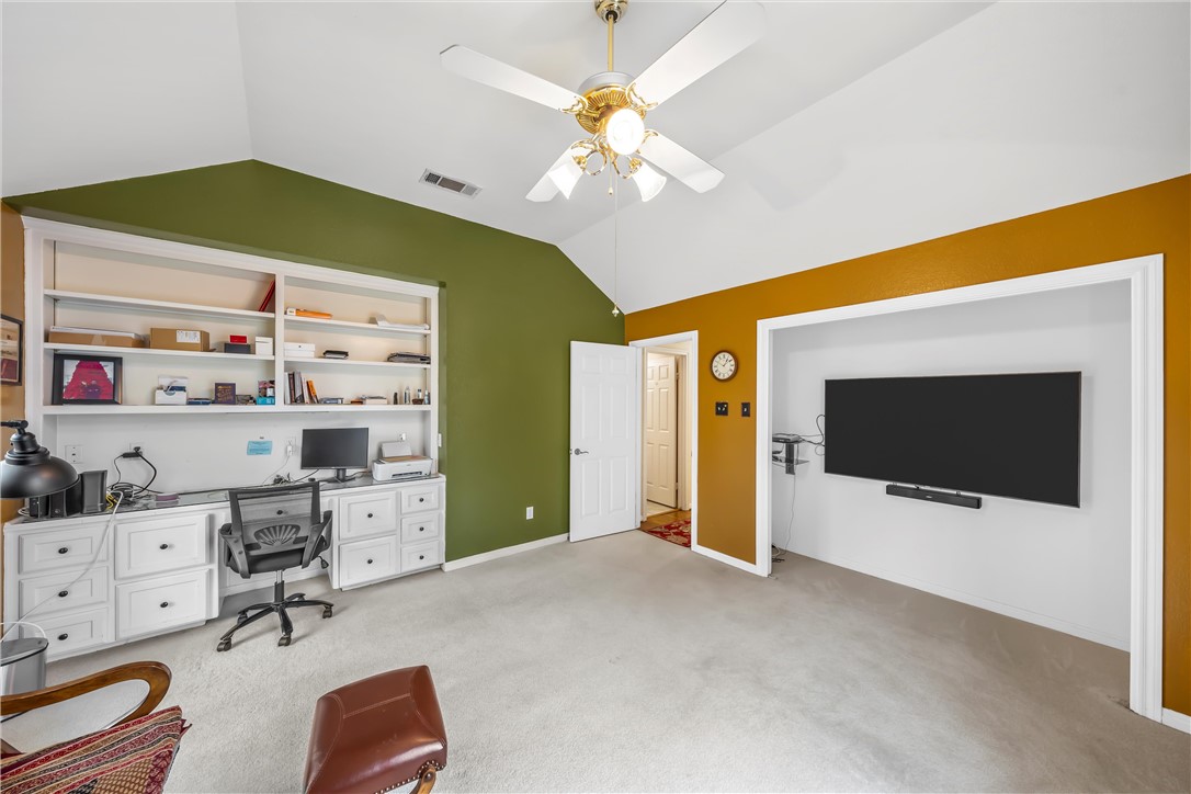 201 Cobblestone Lane Crawford, TX 76638 - Photo 29 of 36