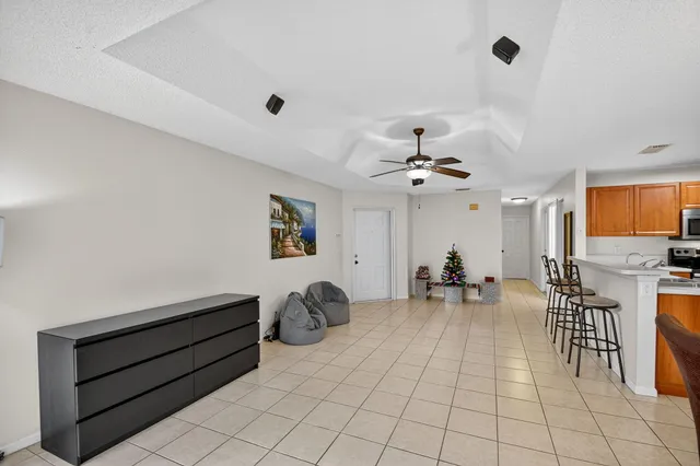 $405,000 | 3386 Commodore Court, West Palm Beach, FL 33411