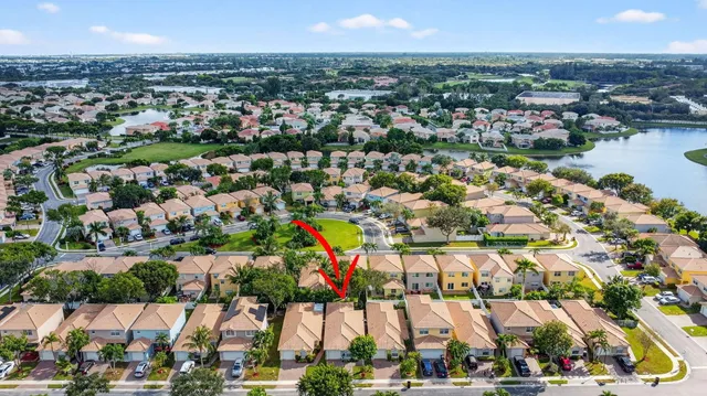 $405,000 | 3386 Commodore Court, West Palm Beach, FL 33411